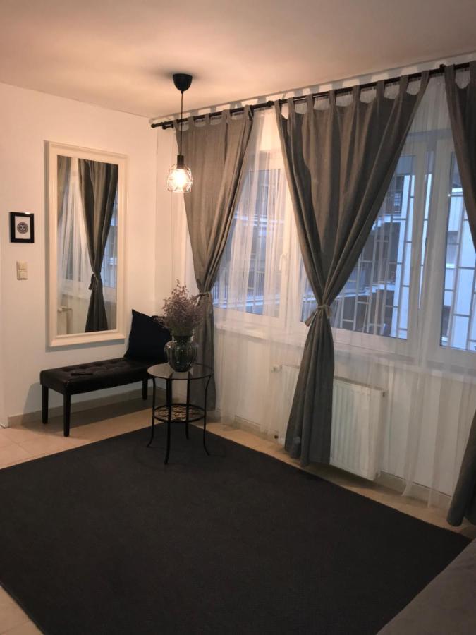 Downtown Rose Garden Whit Garage Opcional Apartamento