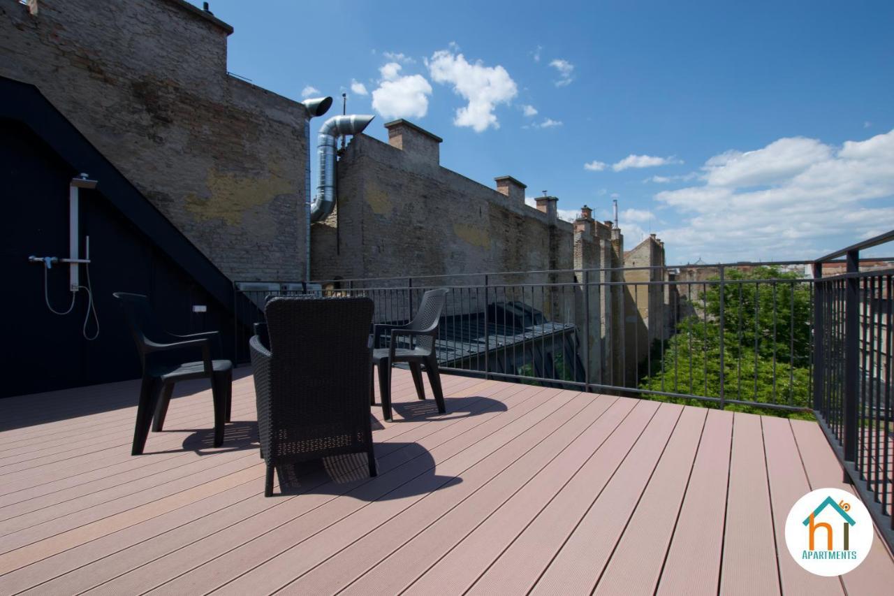 Premium By Hi5 - Penthouse + Rooftop