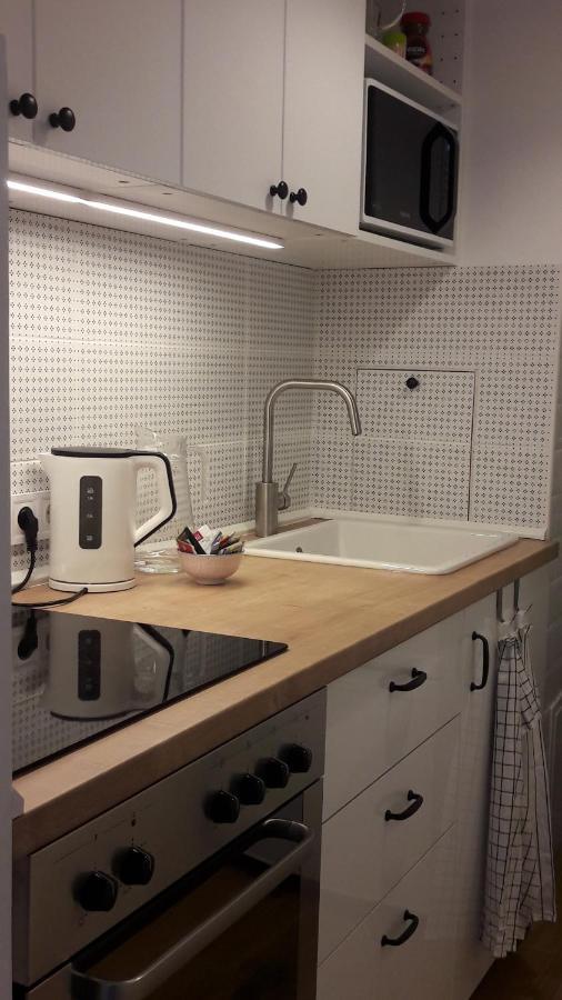 Apartment Liliom With Free Parking Space *