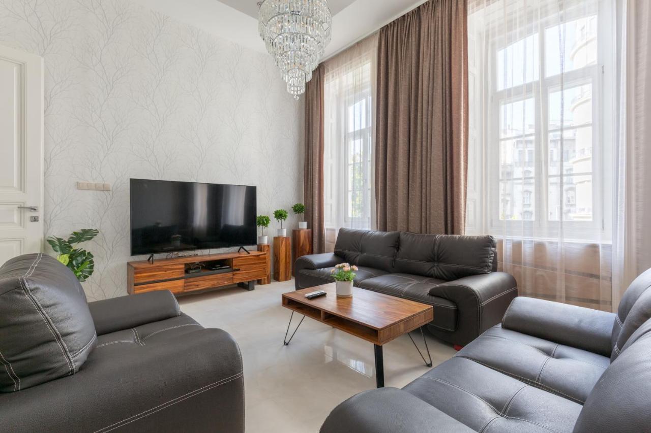 Luxury Dream At The Basilica 3br/2bath Budapešť