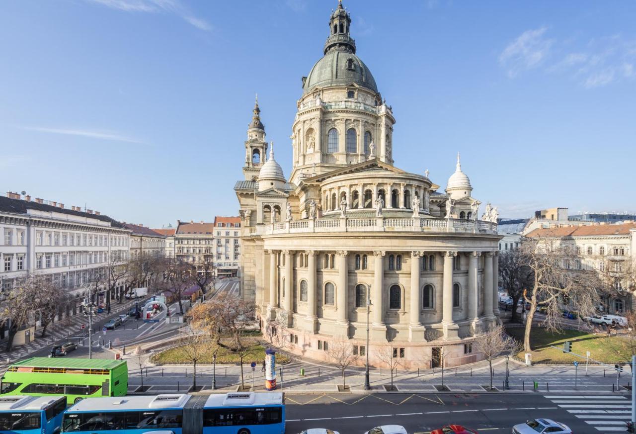 Amora Homes Luxury Basilica Breathless View-need Reservation For Free Parking * Budapest