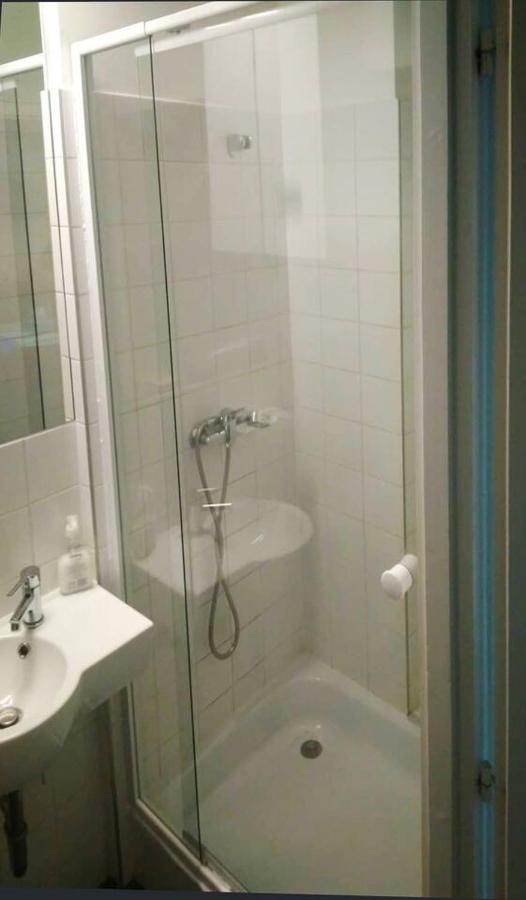 Modern Stylish 2 Bedroom * Budapest