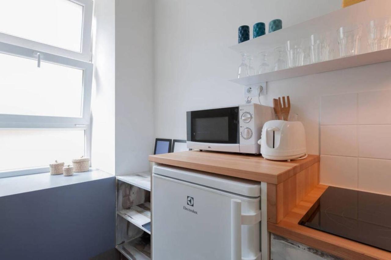 Apartment Modern Stylish 2 Bedroom *