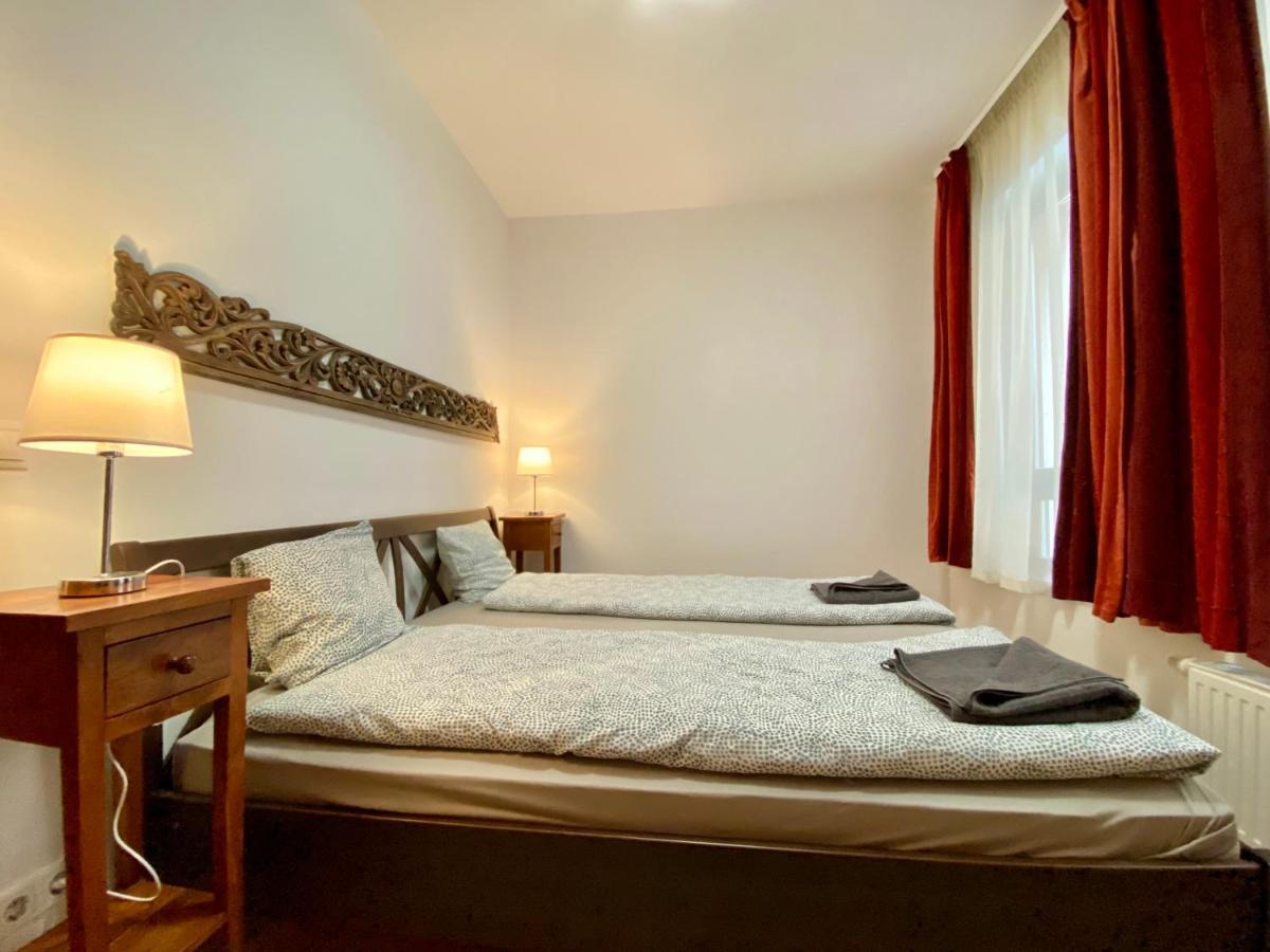 Downtown Vibe-kiraly Ii Apts W Private Balcony * Budapest