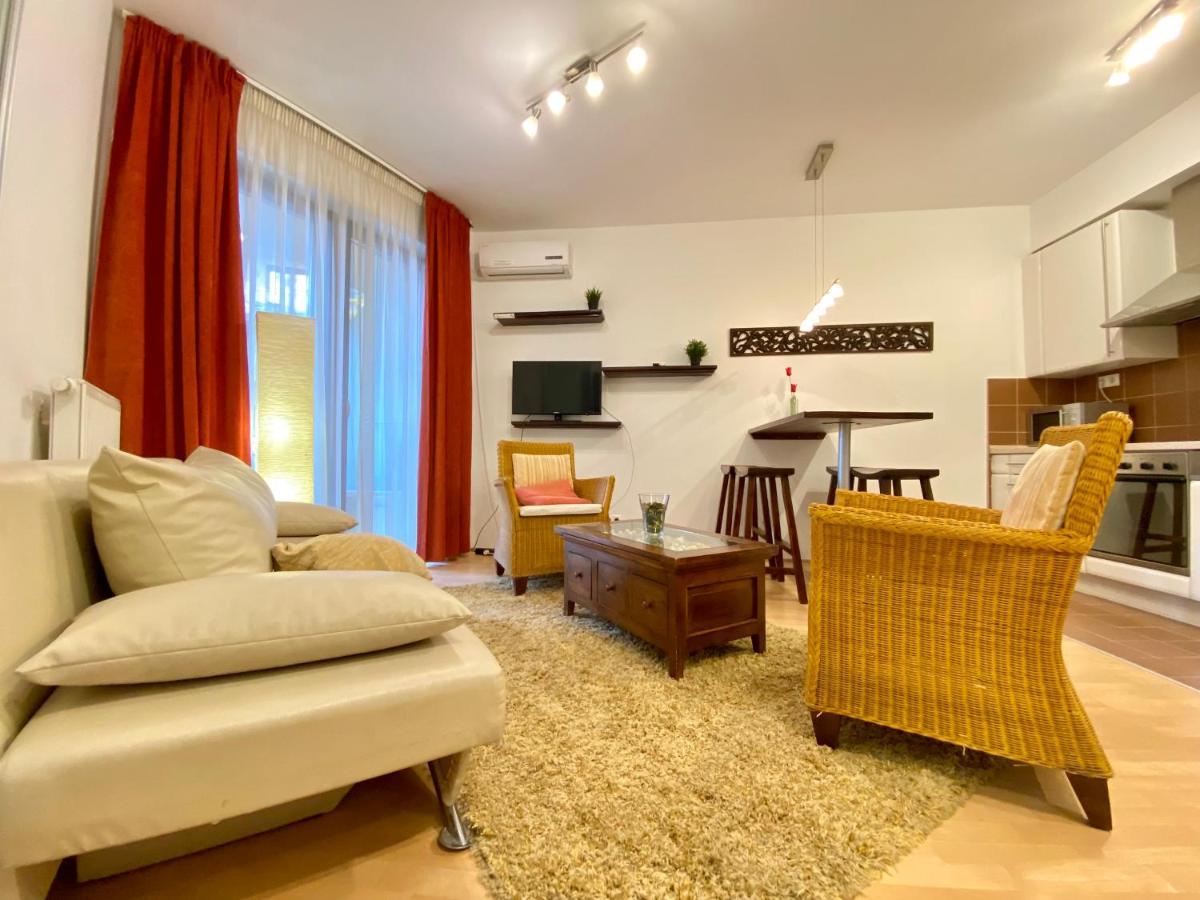 Downtown Vibe-kiraly I Apts W Private Balcony Budapeszt