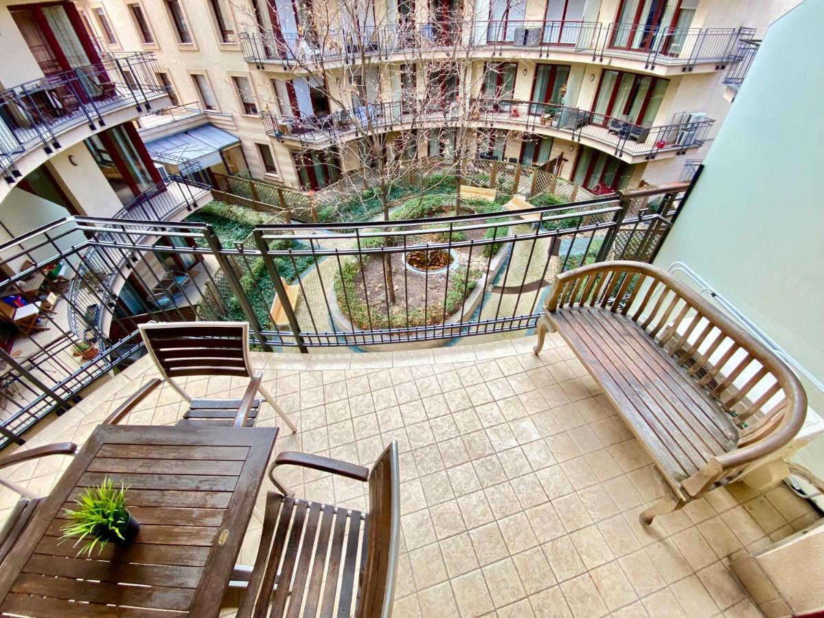 Apartment Downtown Vibe-kiraly Ii Apts W Private Balcony Budapest