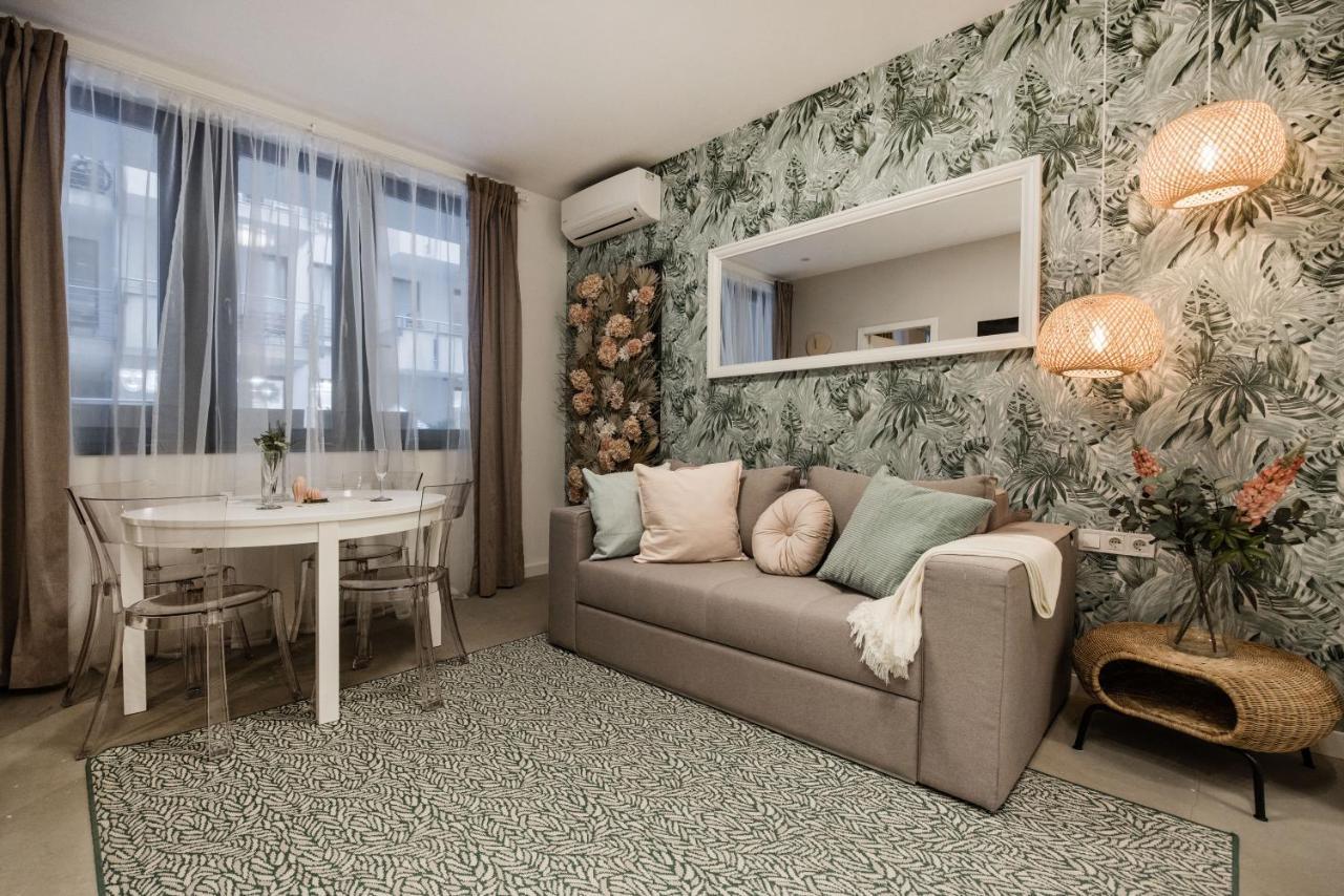 Krane O Utca Apartman *
