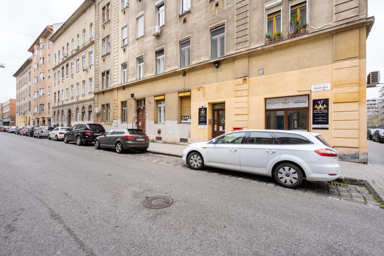 Bpr Lore Au Danube * Budapest