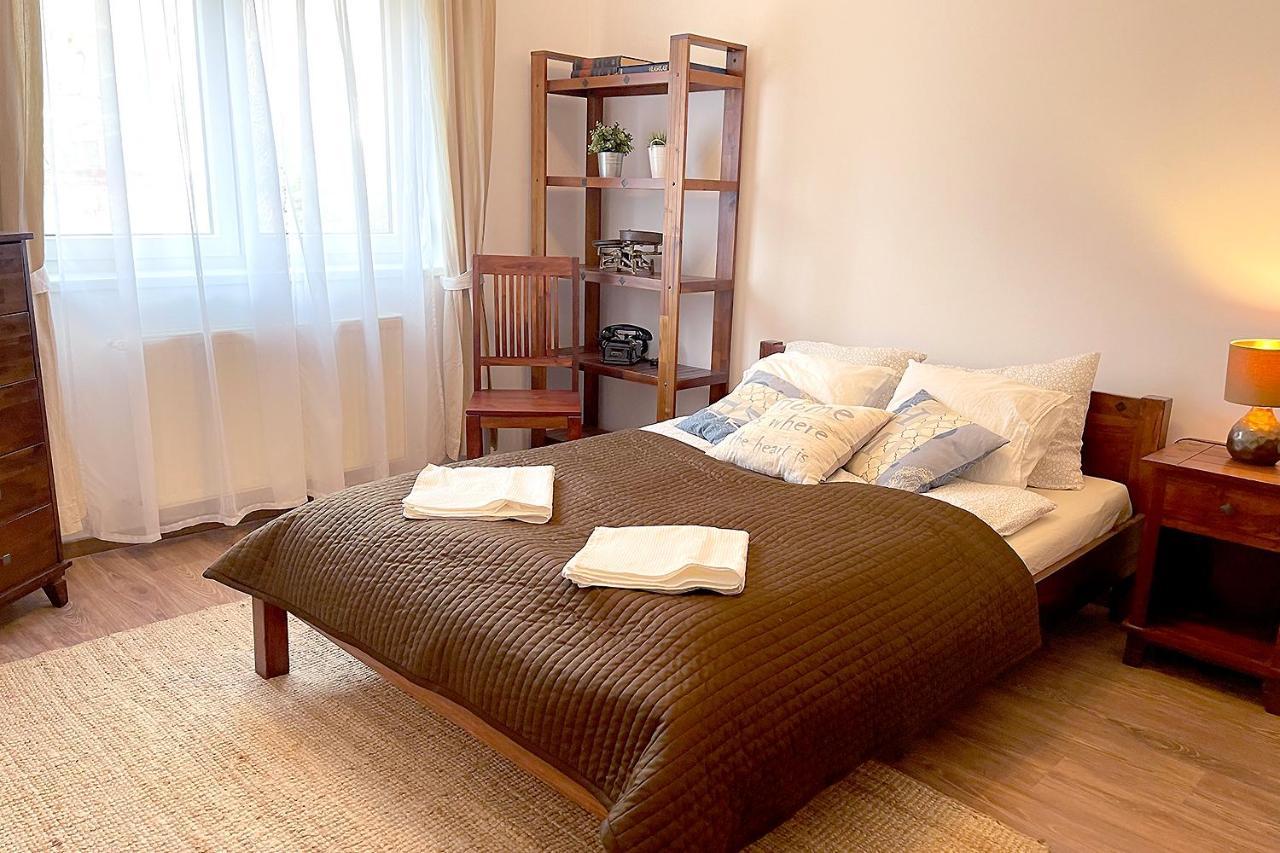 Pensión Full 2Bdr Garden House Near To Downtown Metro Free Parking *