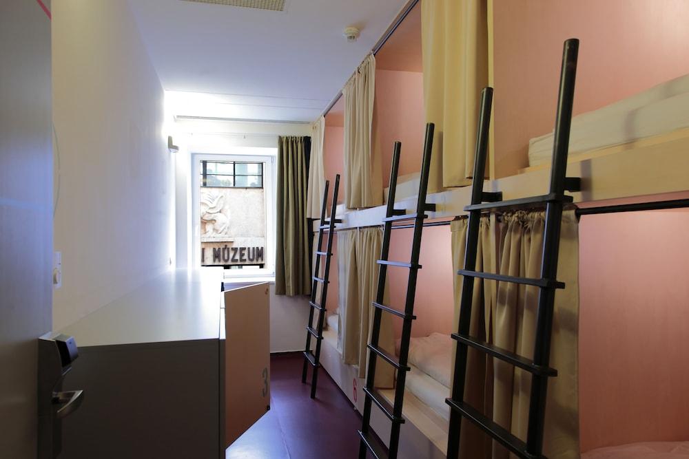 Maverick Soho Hostel