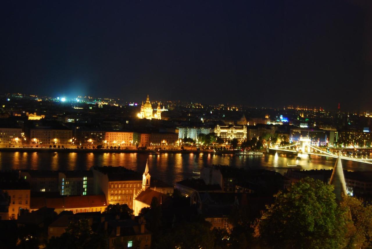 Luxurious With Balconies In Downtown Bp * Budapest