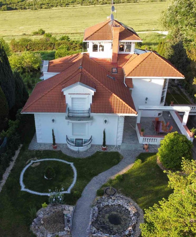 Lejlighed 3 Bedroom Private Floor In Luxury Mansion
