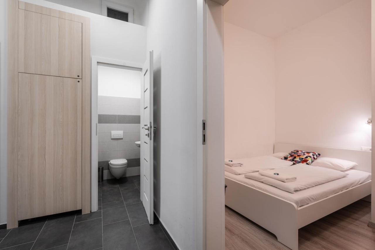 Cascade Corvin Apartment *