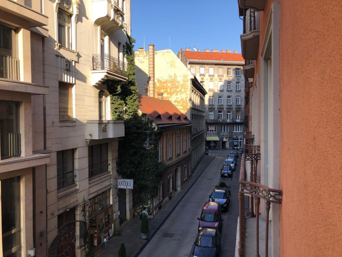 Hiraeth Apartment Budapest