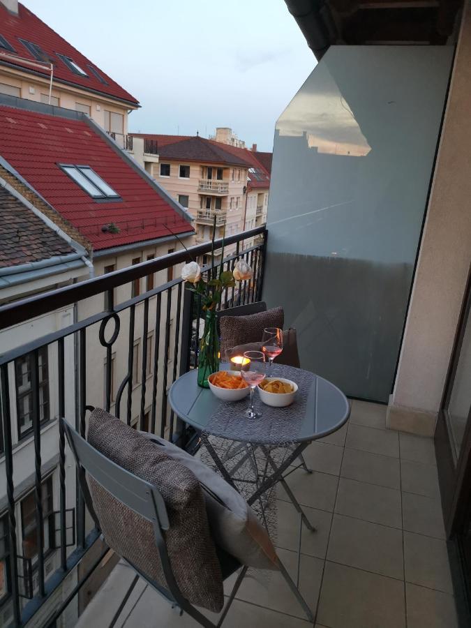 Prime With Balcony