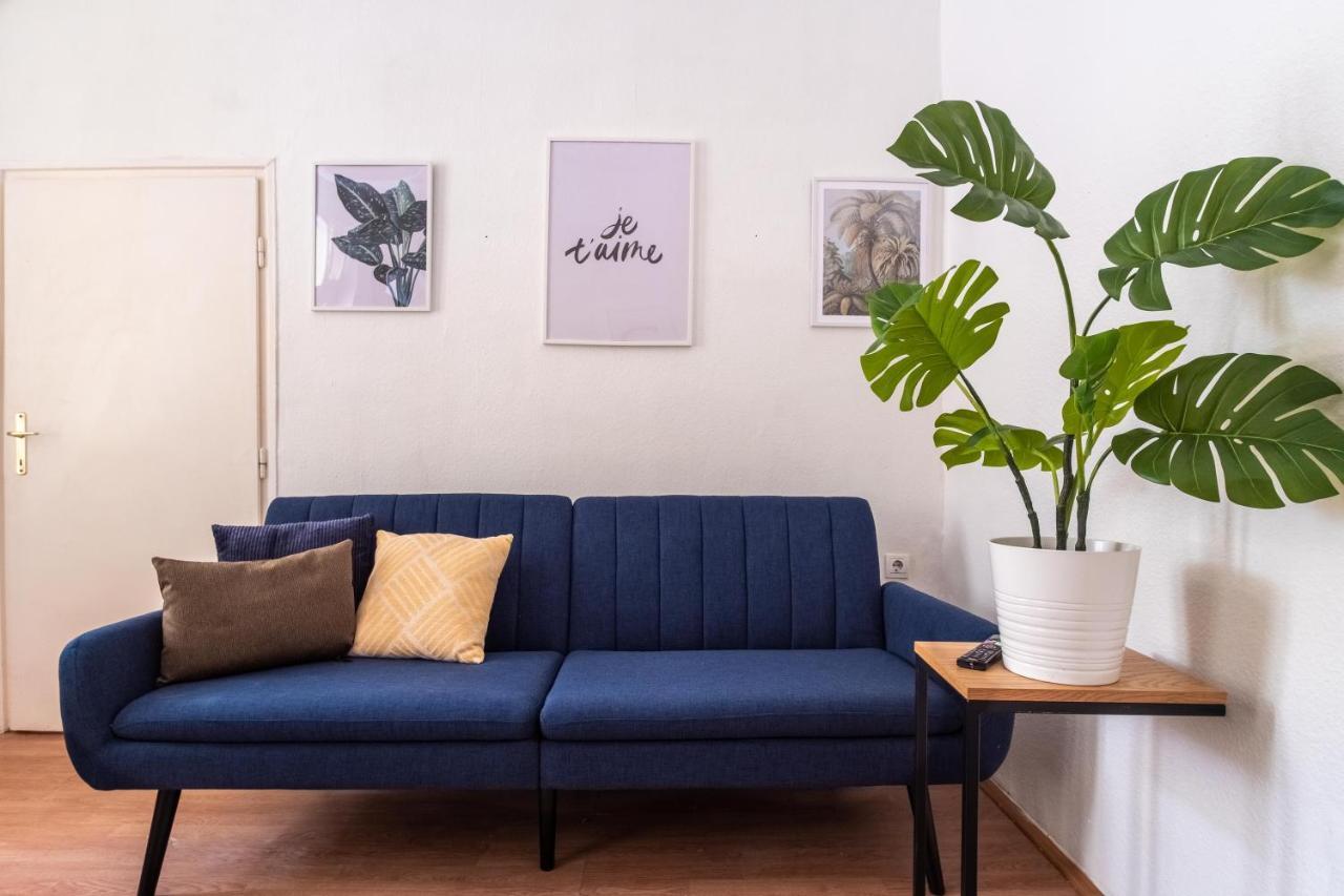 Appartement Very Central 1-br Apt With Patio