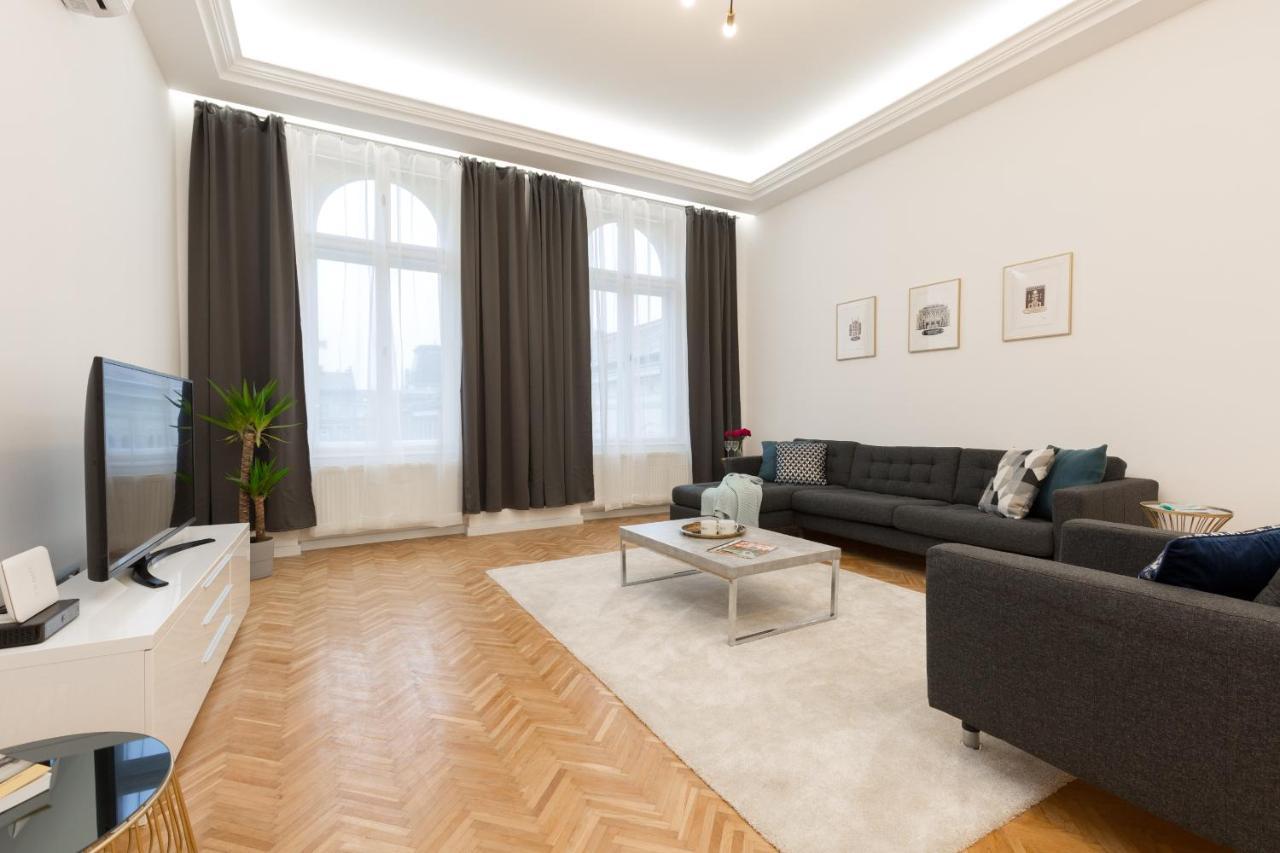 Lägenhet Space And Style In The Heart Of W 2br&2bt *