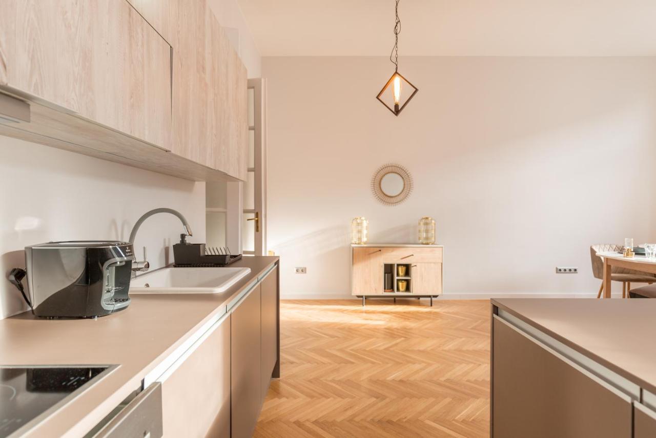 Space And Elegance In The Heart Of