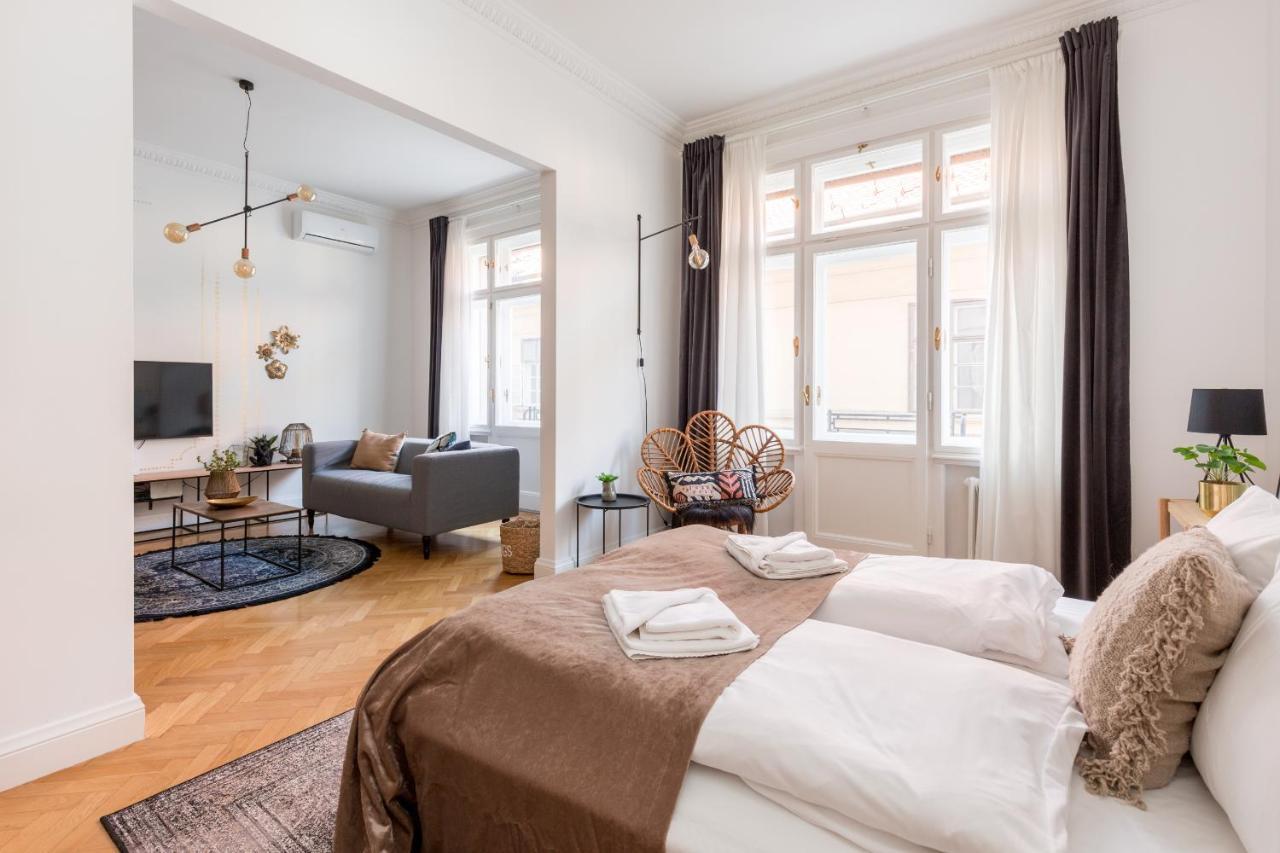 Style & Harmony In The Absolute Center Of Apartamento