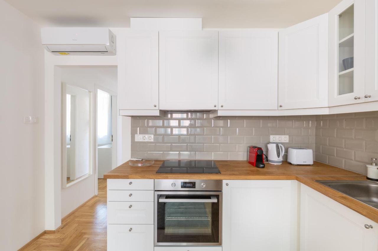 Cozy 3-bedroom In The Heart Of Apartamento Budapest