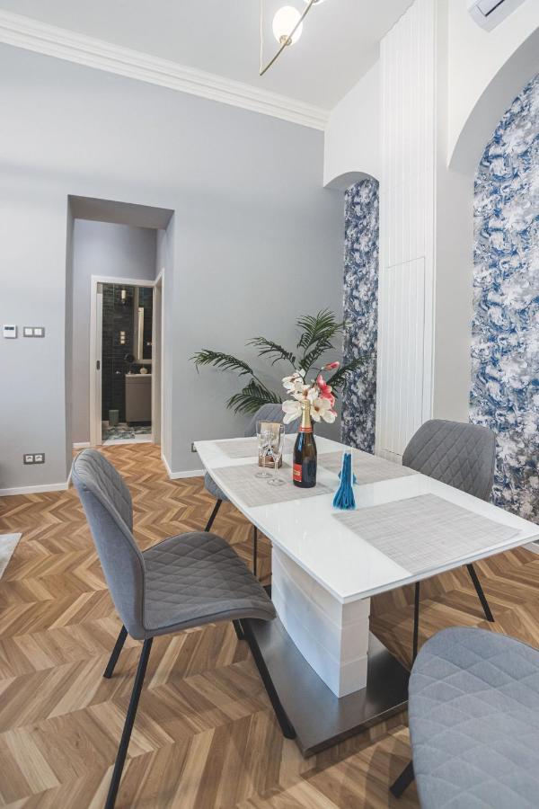 Luxury Gold 2 Bedroom Apartamento Budapest
