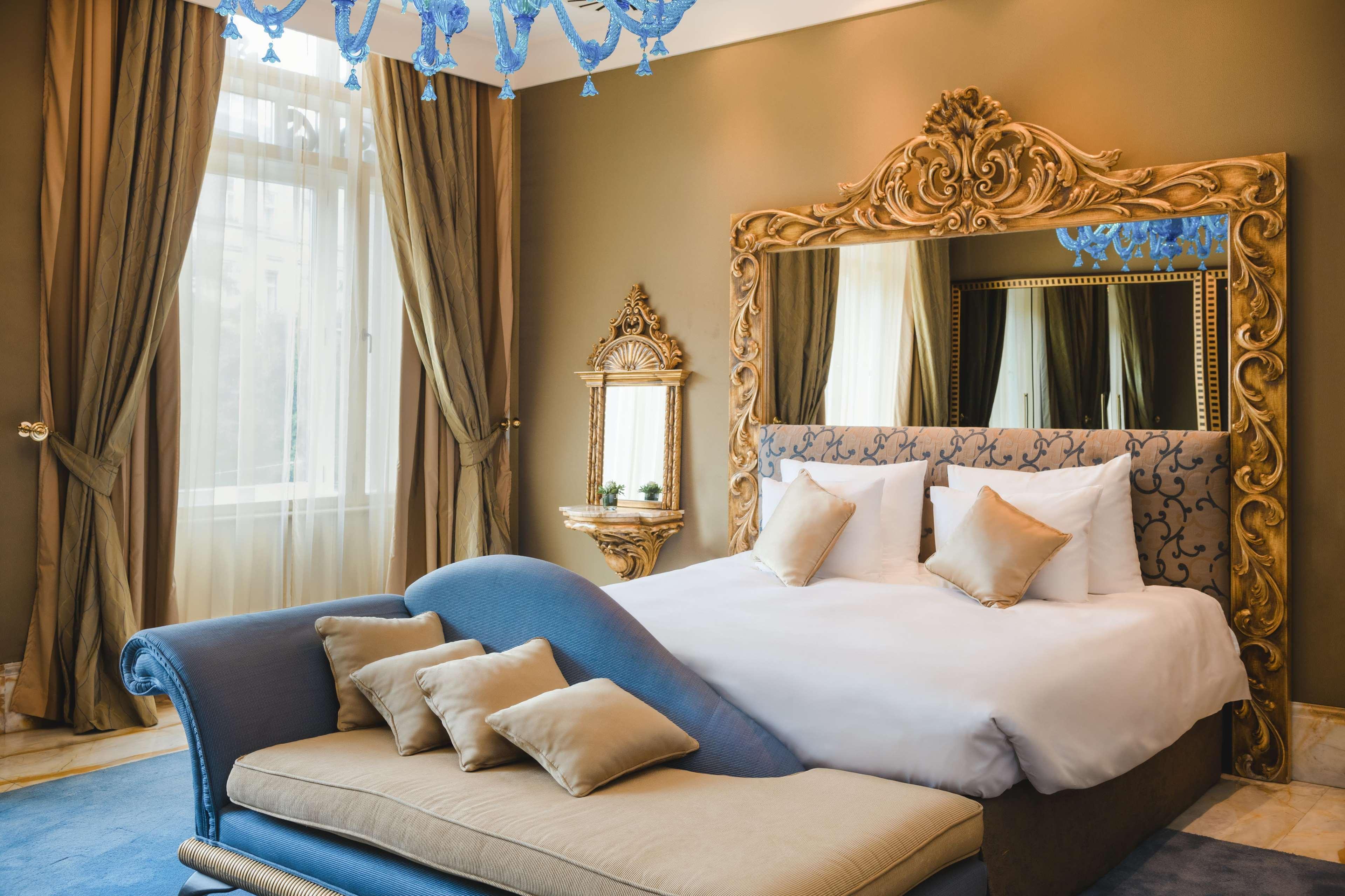 Anantara New York Palace - A Leading Of The World 5* Budapešť