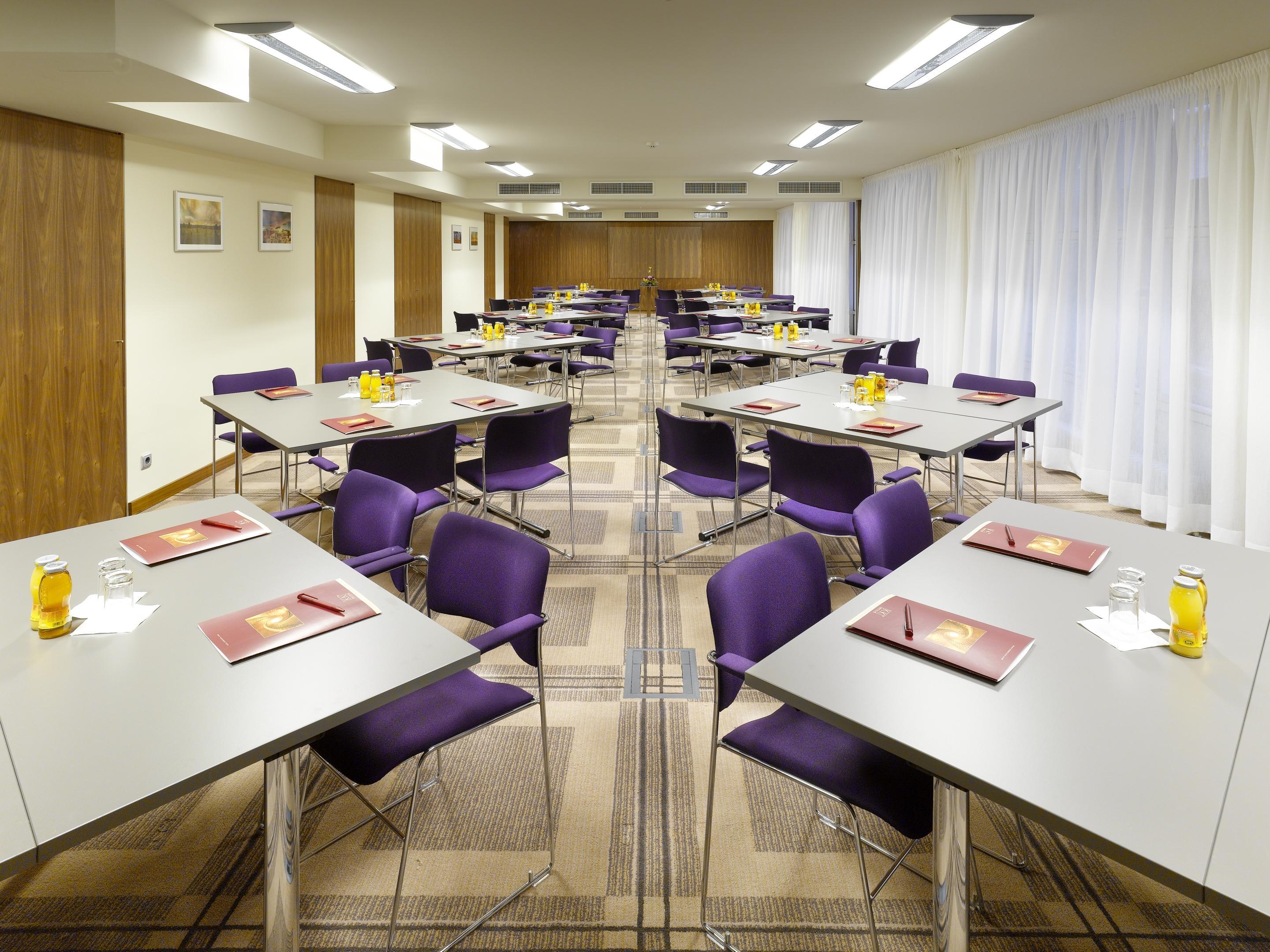 K+k Opera Hotel 4*