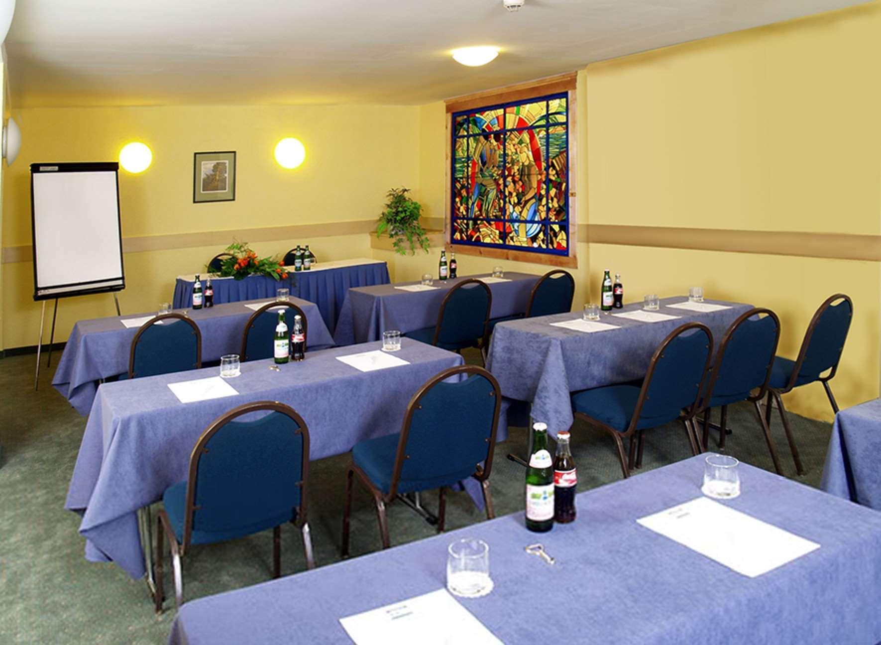 Hotel Danubius Hungaria City Center 4*