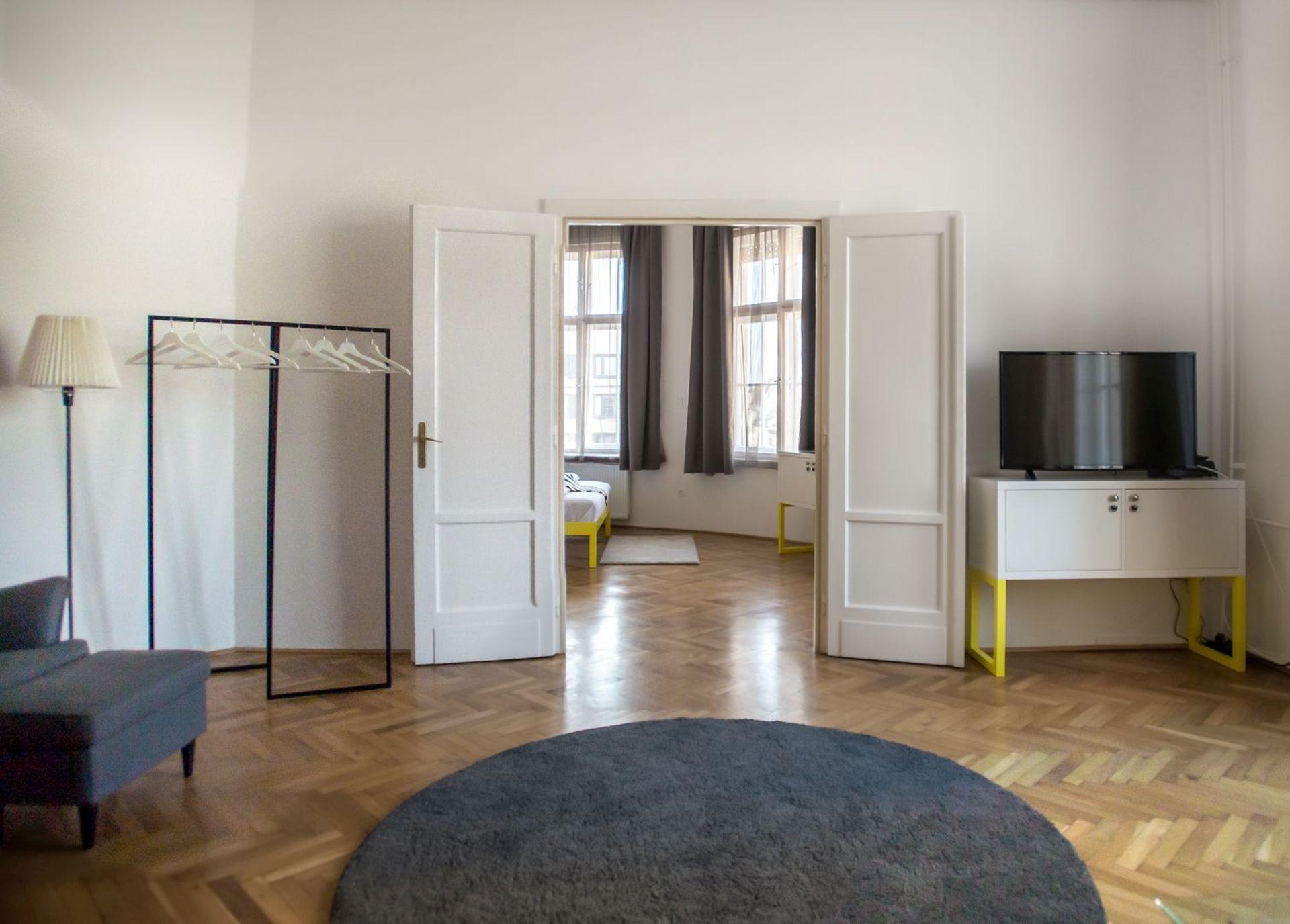 The Magazine & Budapest