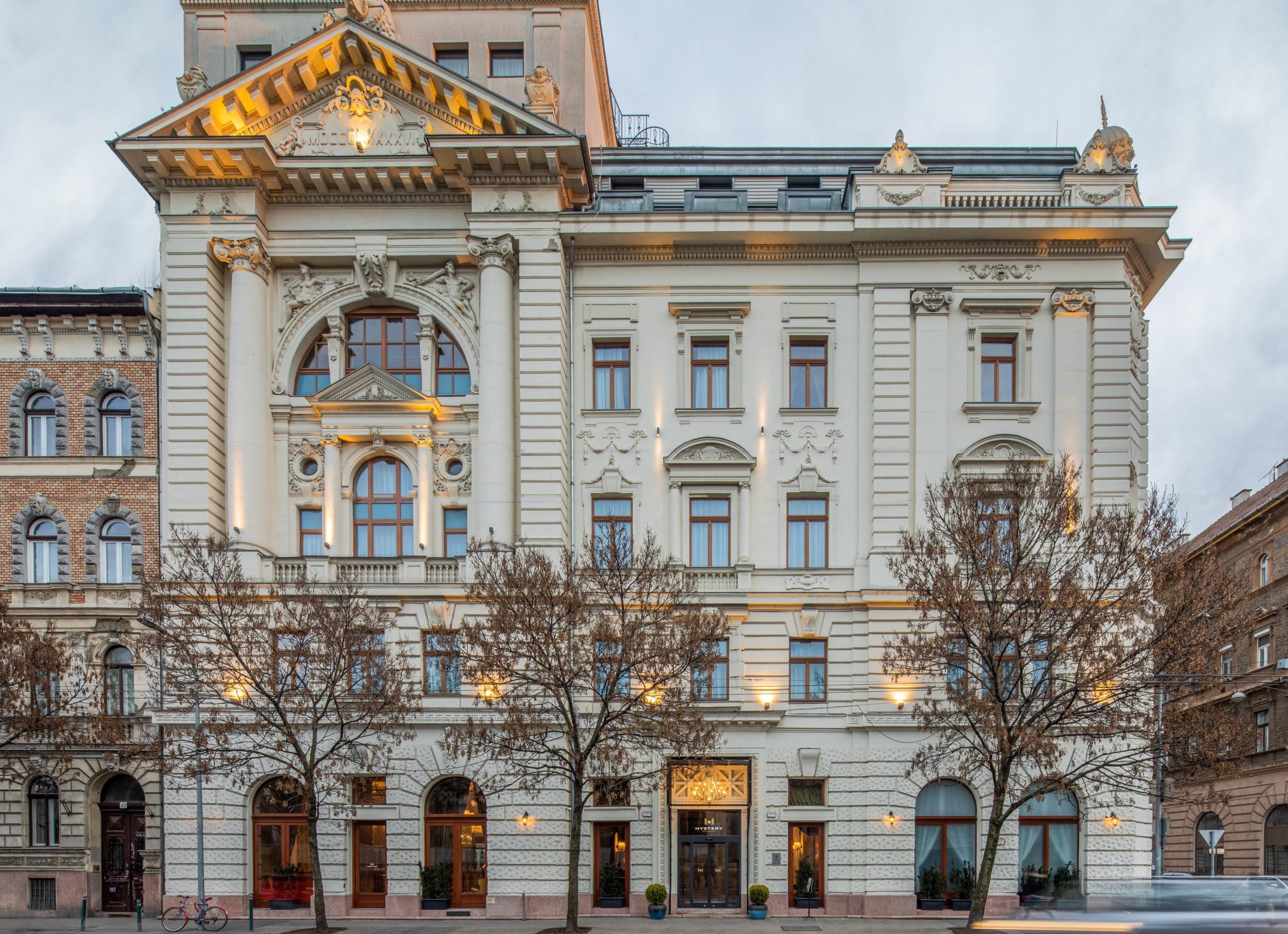 Mystery Budapest, Preferred & 5* Budapest