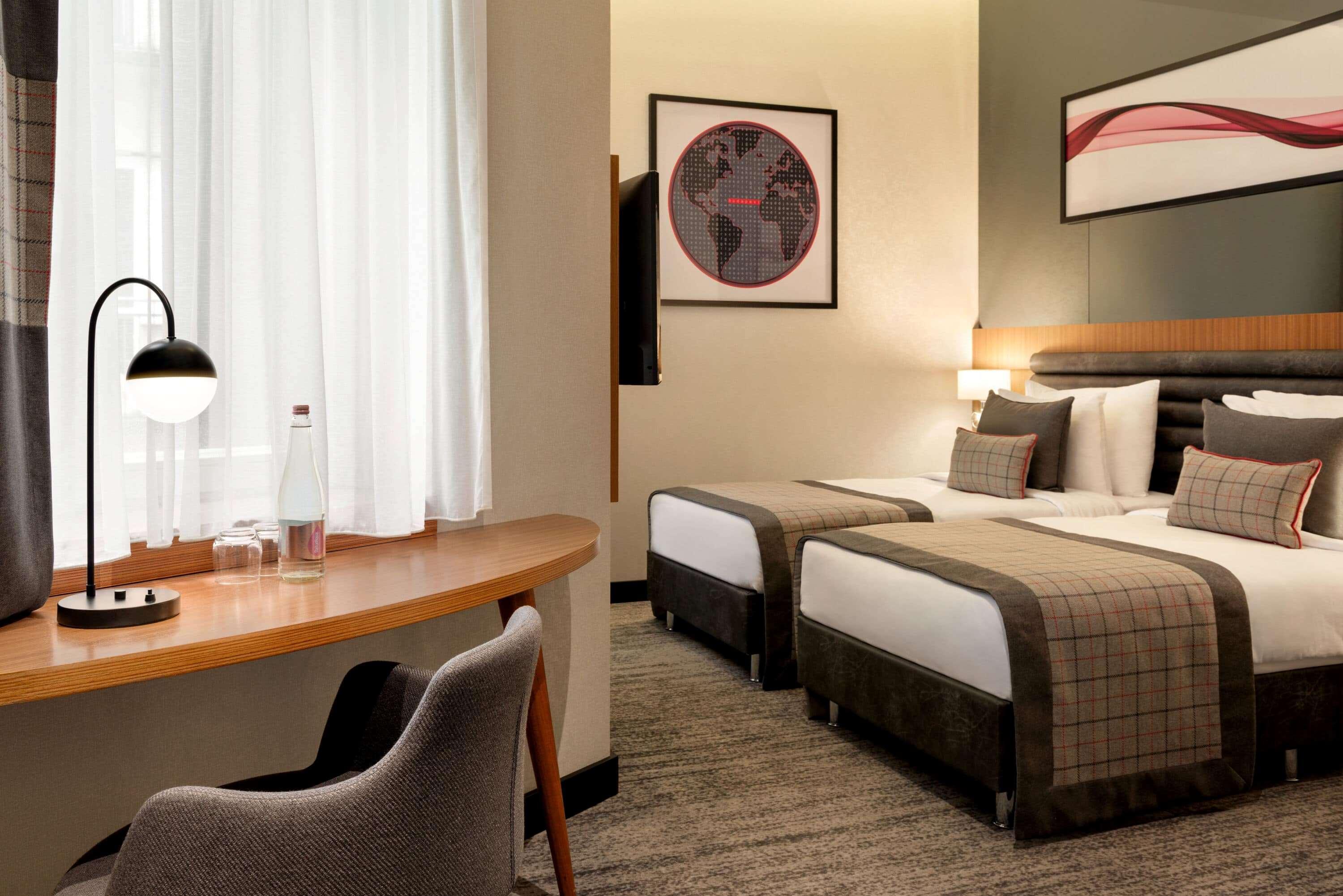 Ramada By Wyndham Center