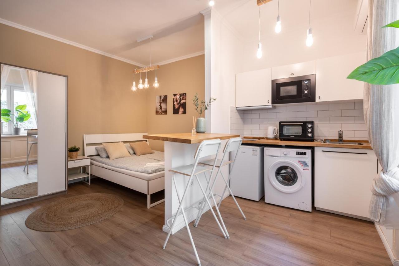 Apartamento D71 Superior Apartments, Best Location, By Bqa