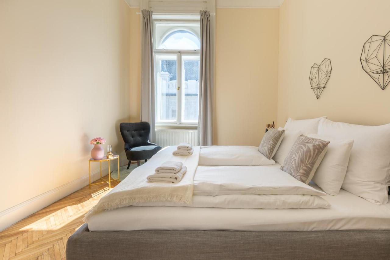 Center Dream 2br/2bath * Boedapest