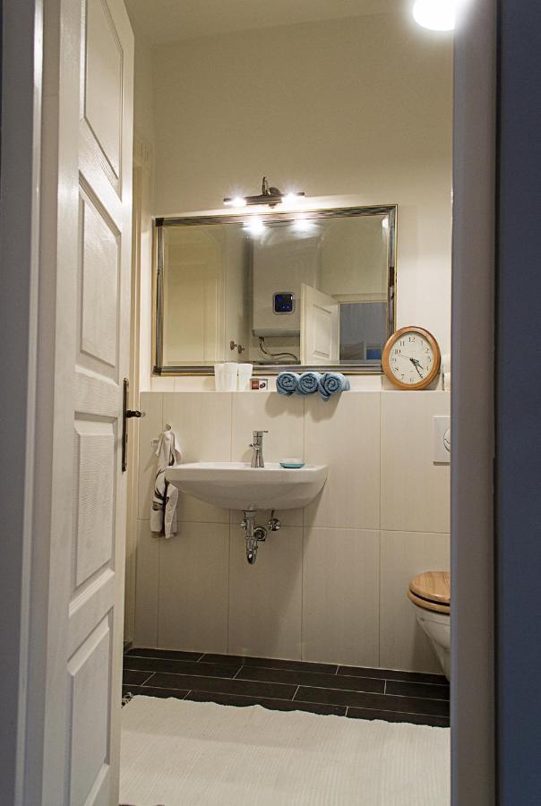 Apartment Adorable, Cosy At The Heroes' Square *
