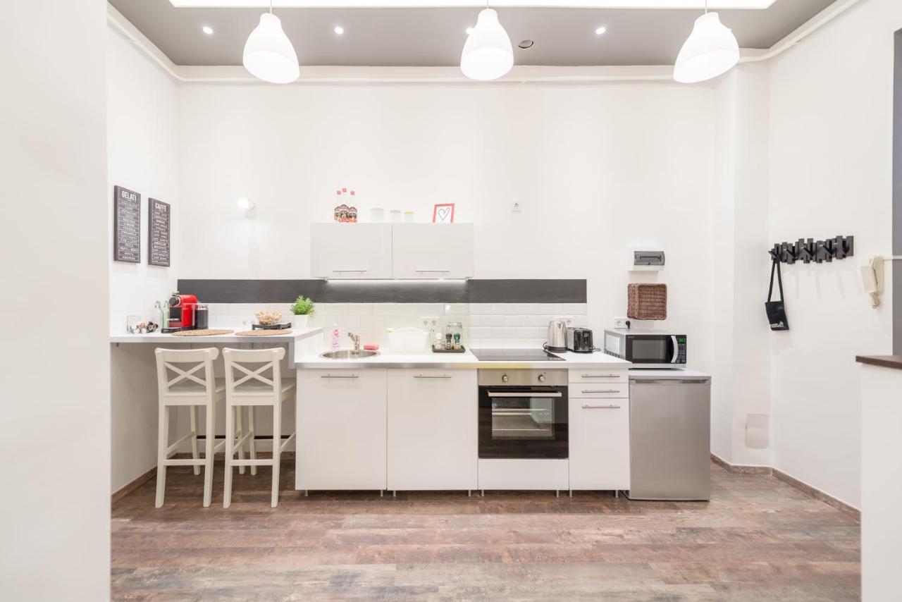 Quiet&cozy 2br In
