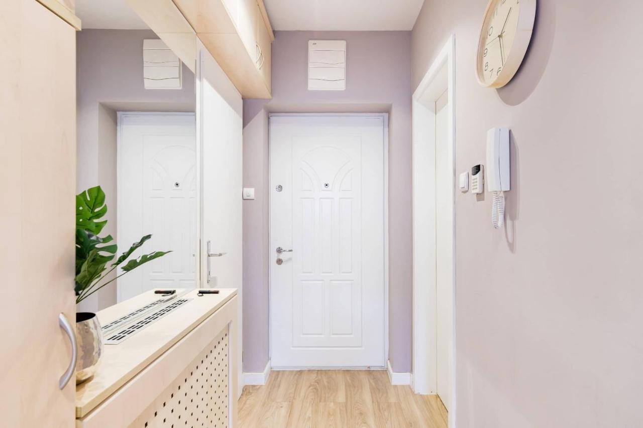 Sunny And Penthouse With Private Garage Appartement