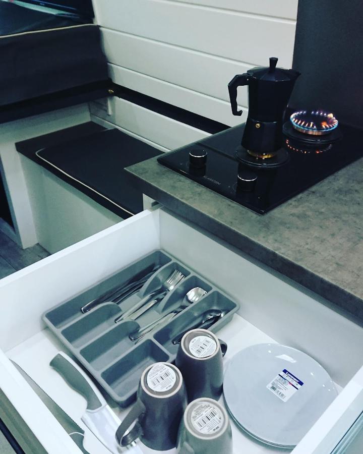 Vip Caravan Motorhome - Lakoauto * Budapest