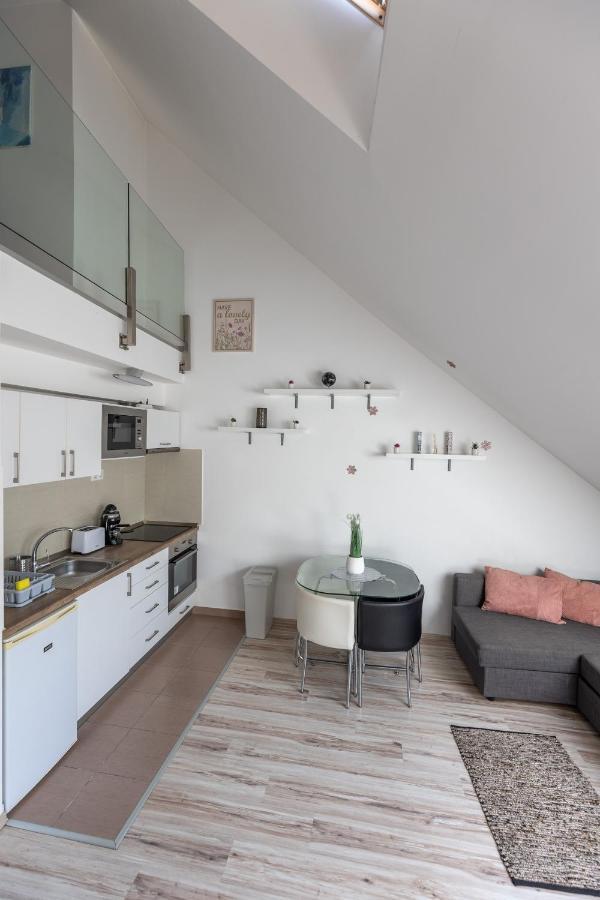 Prtr W/ Free Parking Apartamento