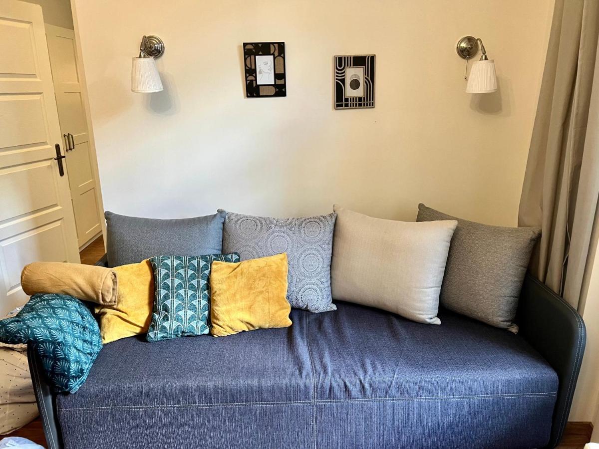 Adorable, Cosy At The Heroes' Square Apartment Budapest