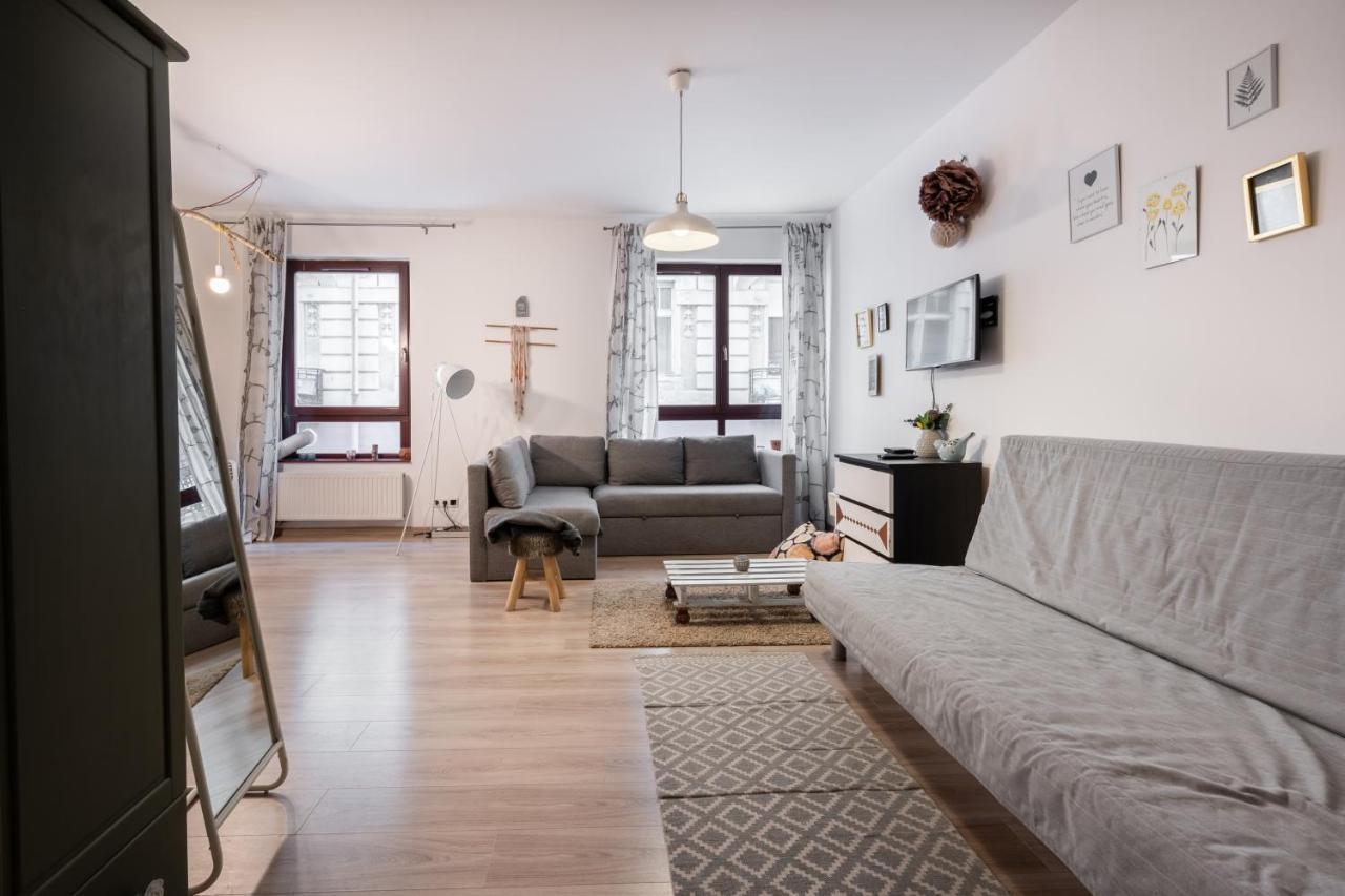 Apartment King Care With A/c *