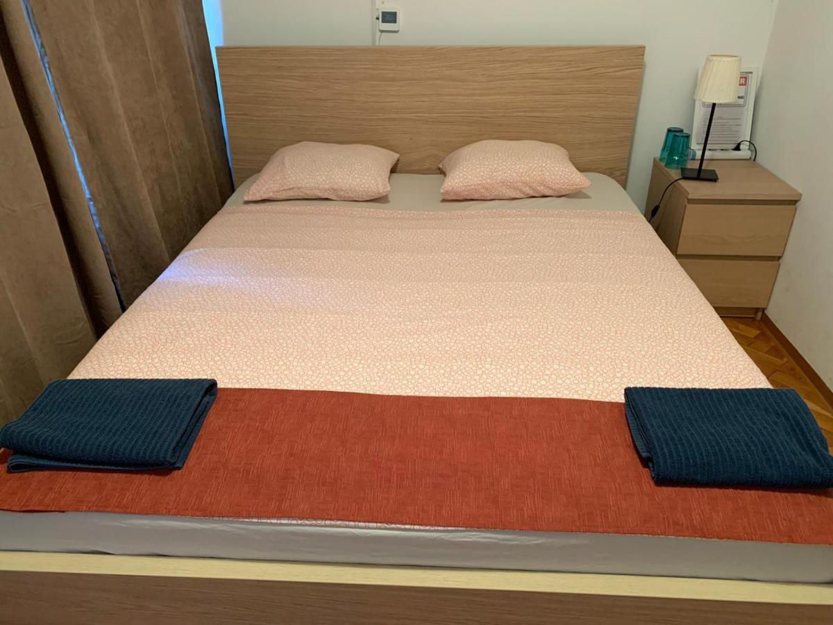 Hotel Holding 3*