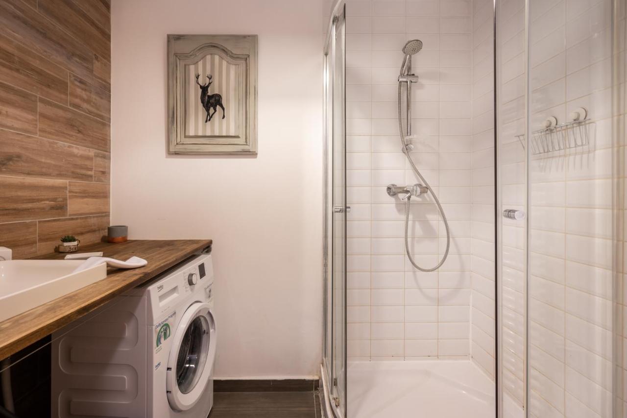 King Care With A/c * Budapest