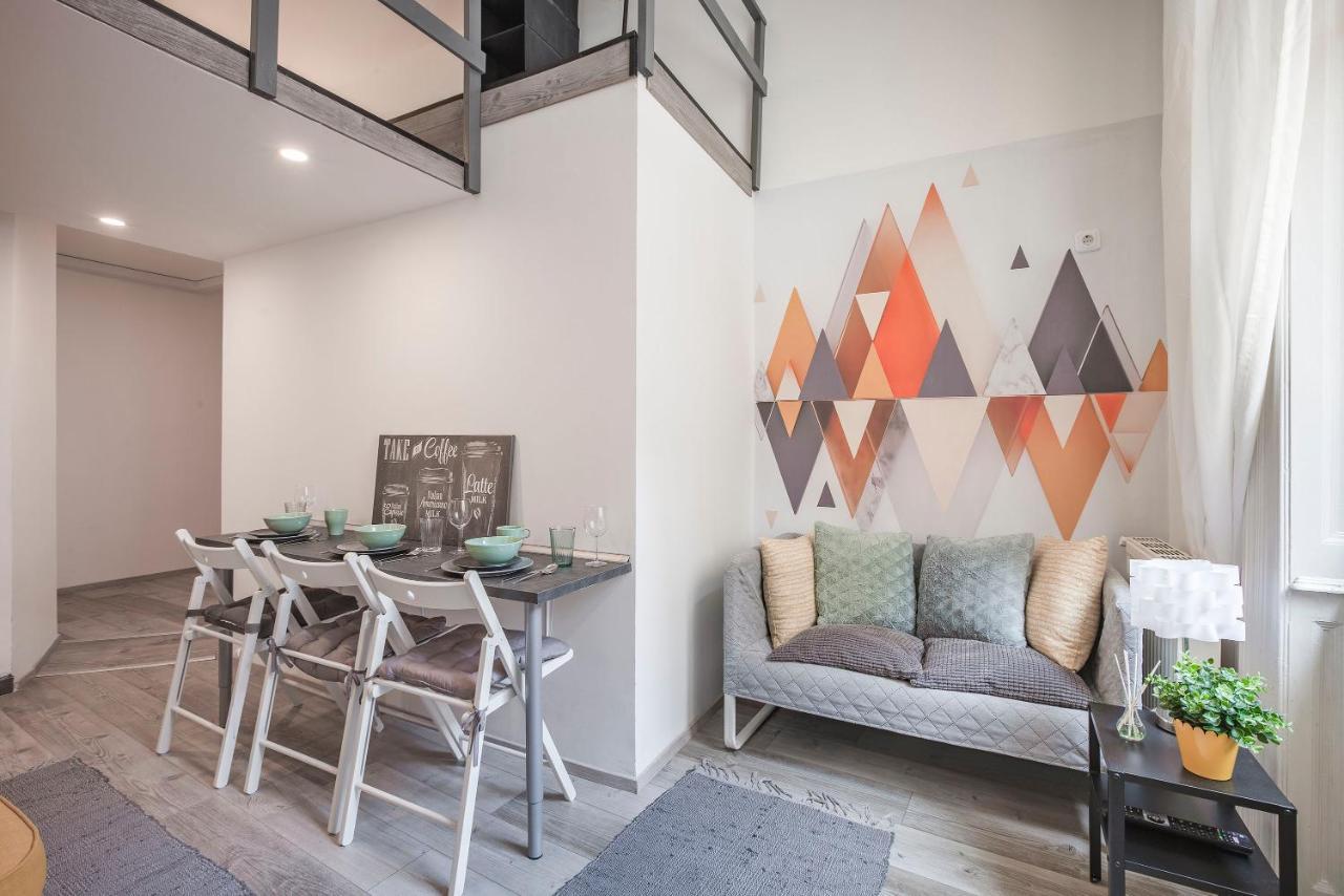 Apartment D'crown Residences
