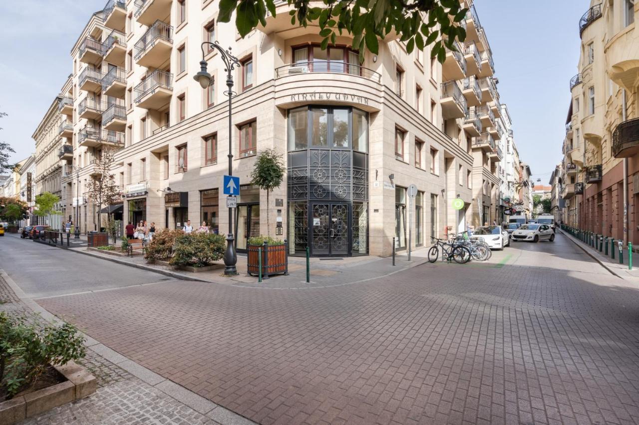 King Care With A/c Apartment Budapest