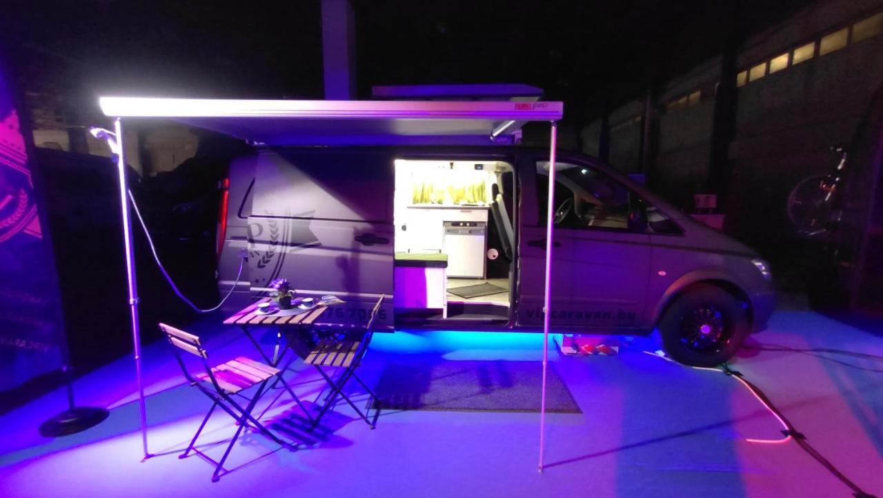 Vip Caravan Motorhome - Lakoauto * Budapest