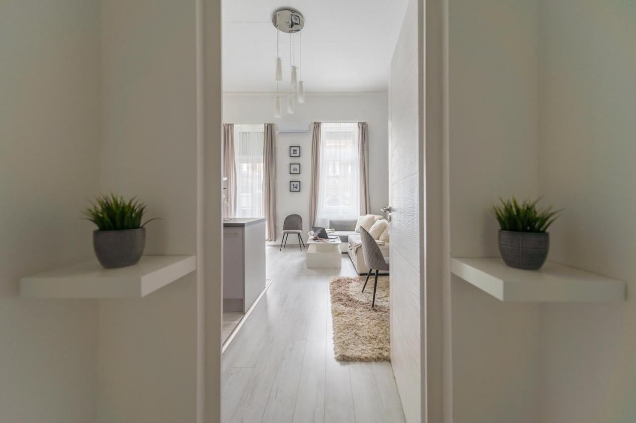 Apartment Downtown Gem Aircond Close To Heroes' Square Budapest