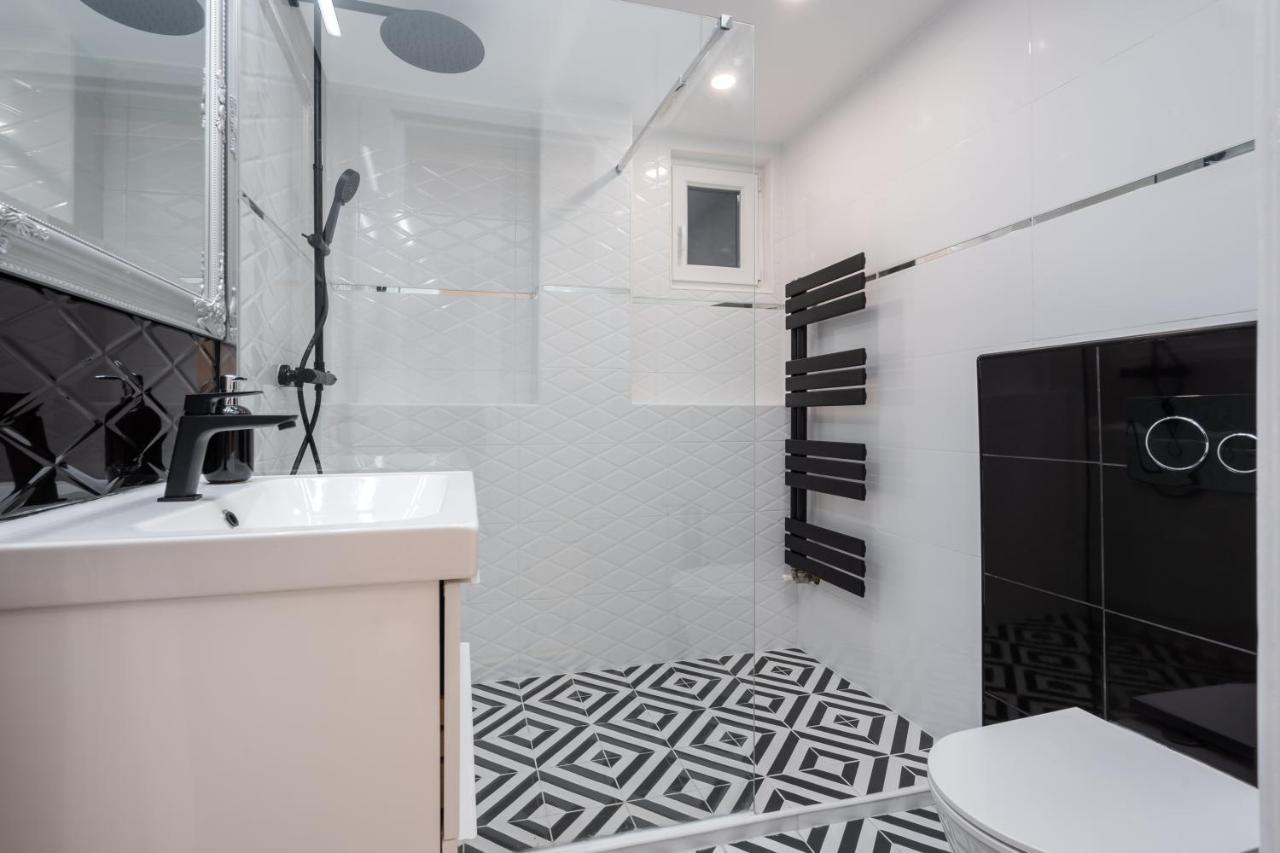 Apartamento Premium Art Deco At Broadway // 4bdr & 3br Budapest