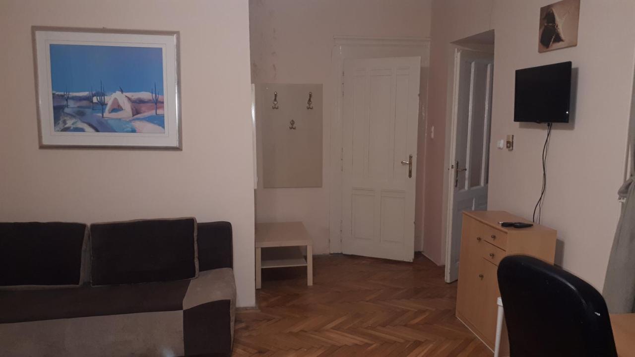 Garibaldi Apartman Apartmán