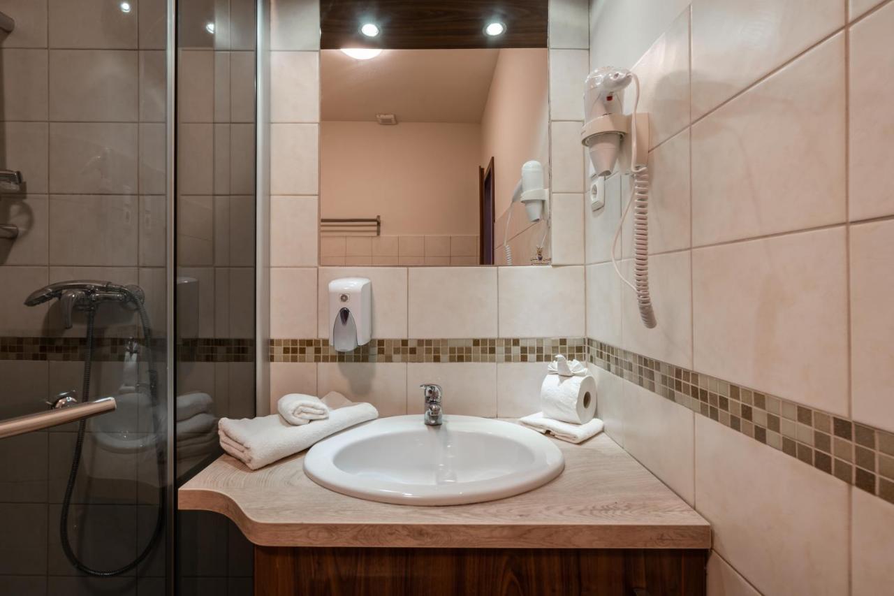 Hotel Elit Boutique Rooms- Location by bqa Budapest