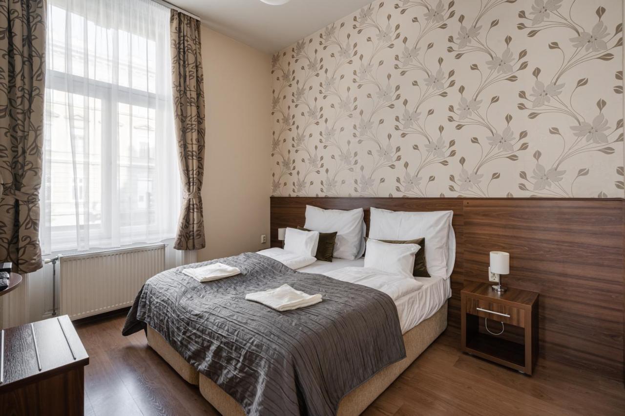 Hotel Elit Boutique Rooms- Location by bqa Budapest